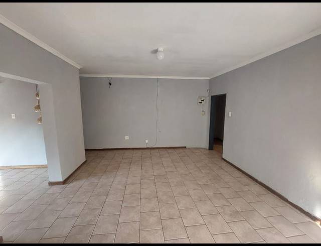 3 BEDROOM PROPERTY TO RENT IN MOUNTAIN VIEW